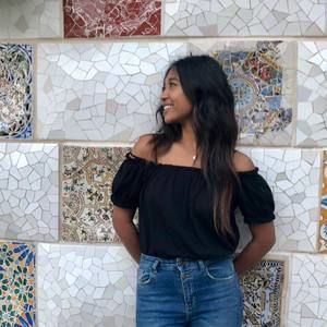 Meet your Posher, Gina